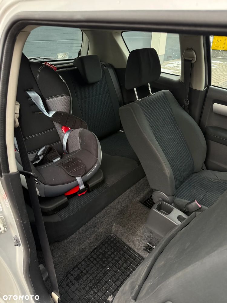 Suzuki Swift 1.3 GC - 11