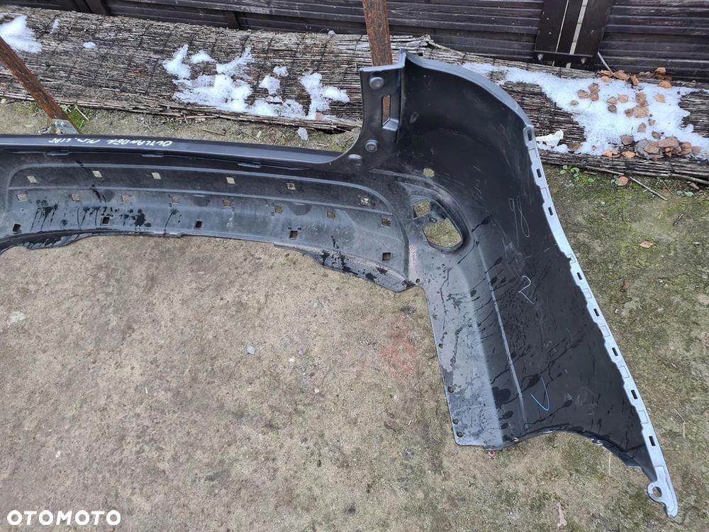 Zderzak tył Mitsubishi Outlander III po 2018r. - 3