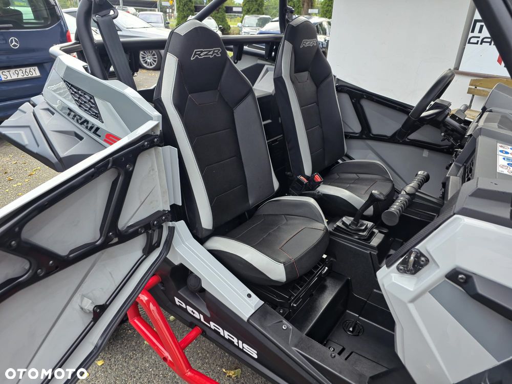 Polaris RZR - 18
