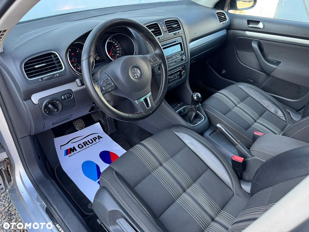 Volkswagen Golf 1.6 TDI DPF BlueMotion Technology MATCH - 21
