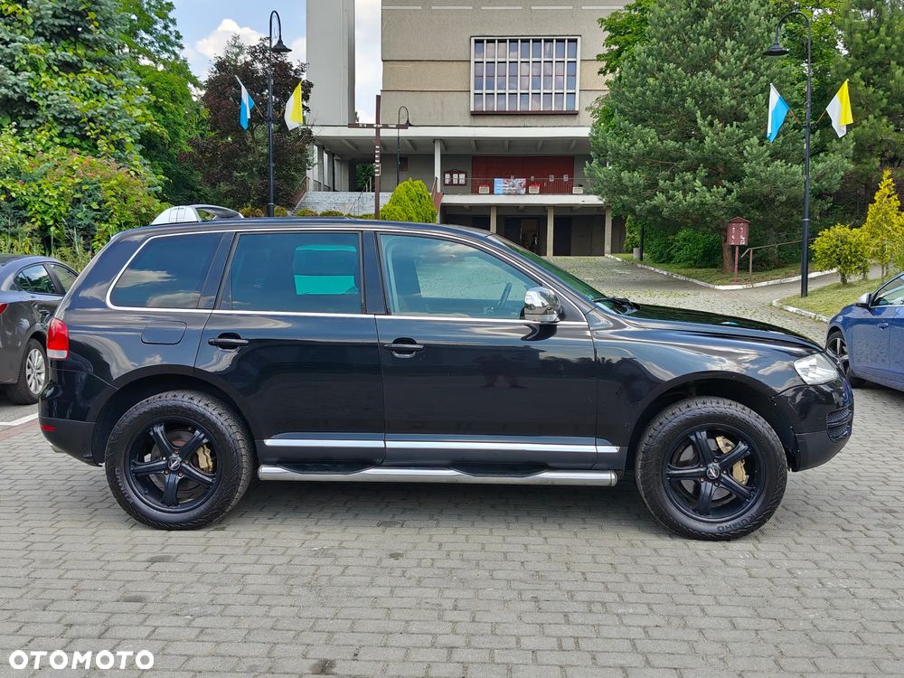 Volkswagen Touareg 4.2 V8 Automatik Exclusive Edition - 5