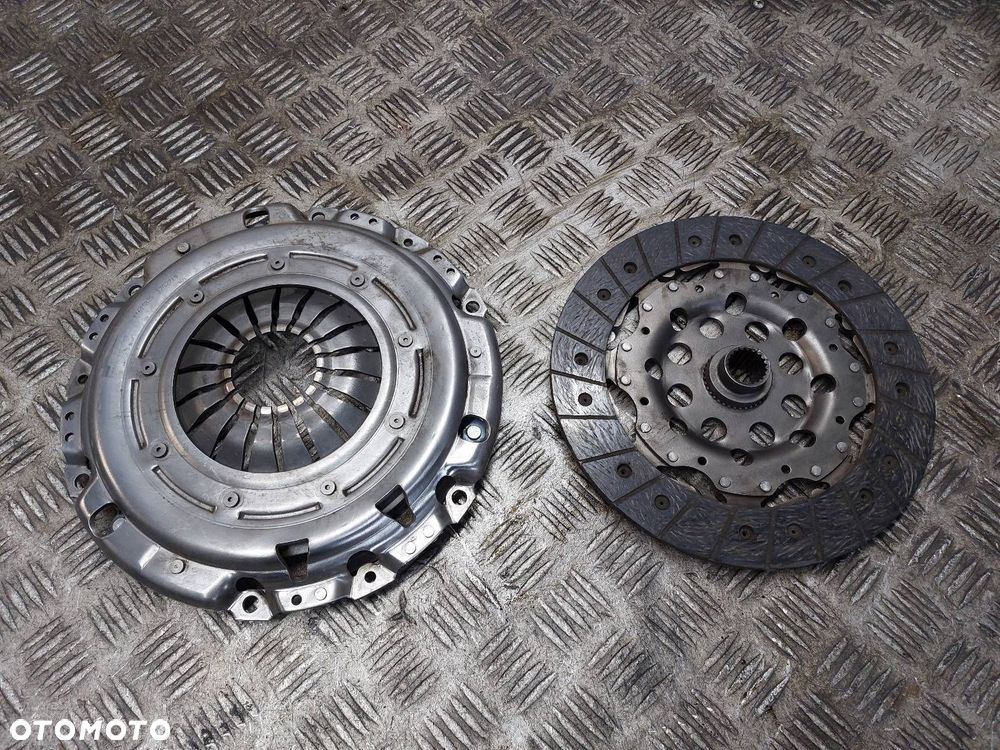 SPRZĘGŁO TARCZA + DOCISK PEUGEOT 407 I 2.0 HDI - 1