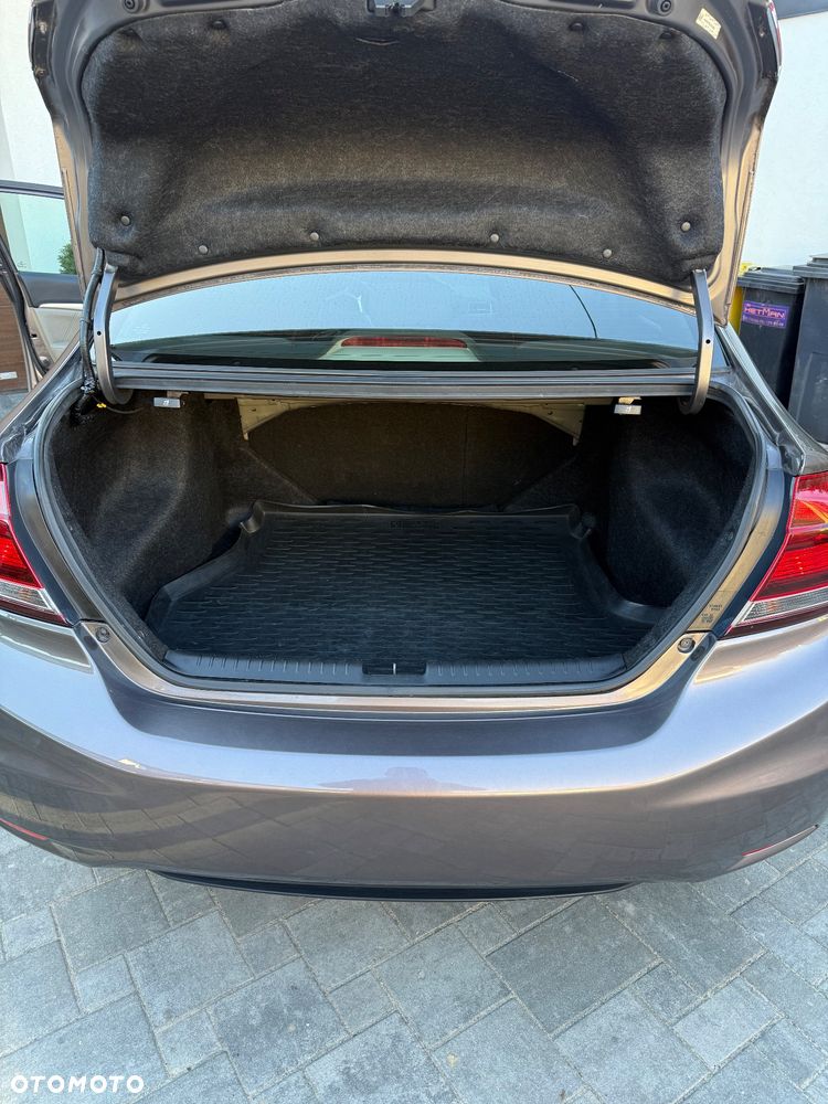 Honda Civic 1.8i-VTEC Automatik Executive - 21