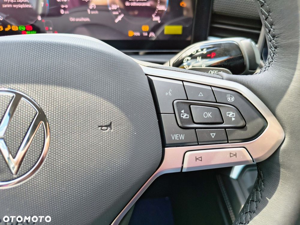 Volkswagen T-Roc 1.5 eTSI Style DSG - 27
