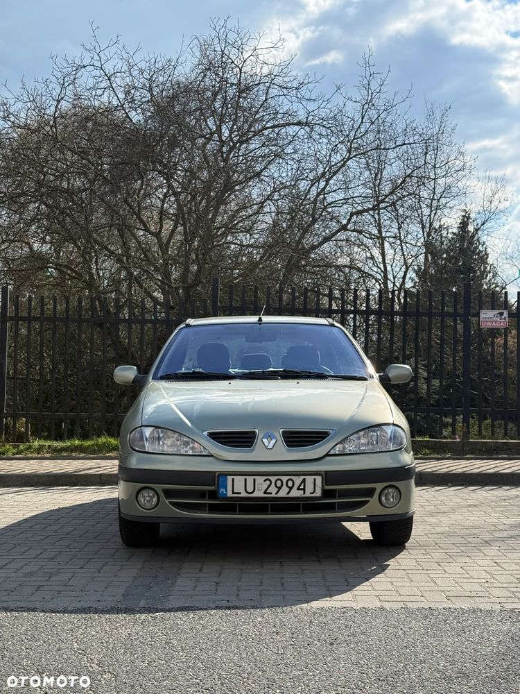 Renault Megane 1.6 RXE 16V - 4