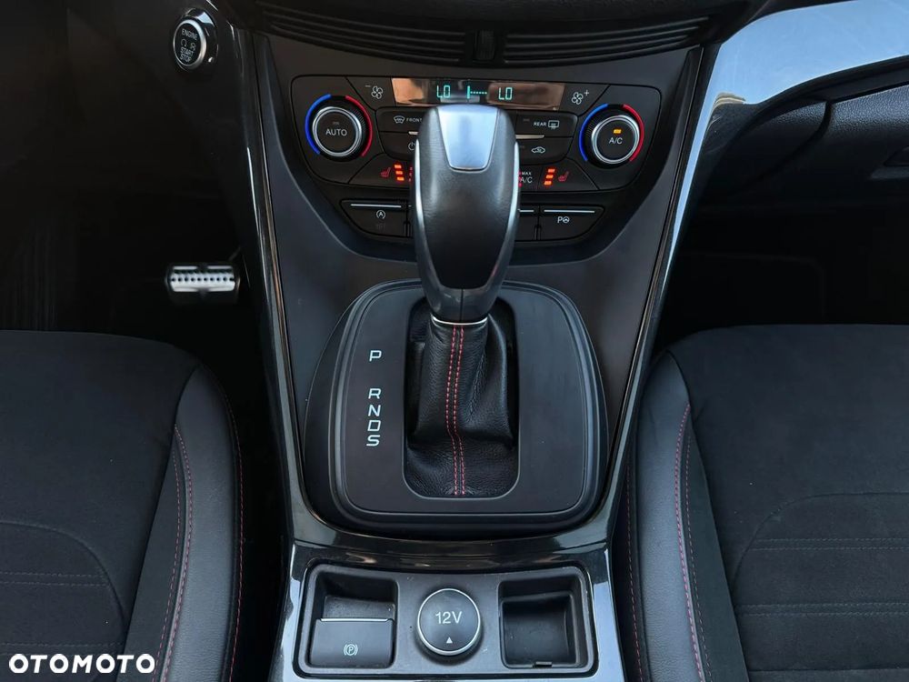 Ford Kuga 2.0 TDCi 4x4 ST-Line - 35