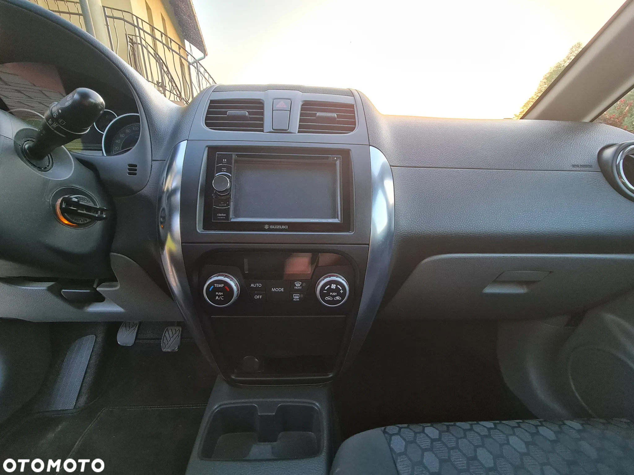 Suzuki SX4 - 12