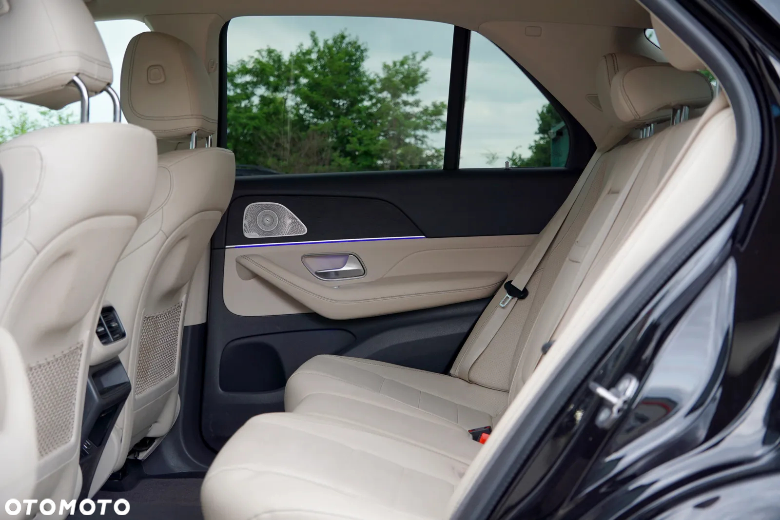 Mercedes-Benz GLE 300 d 4Matic 9G-TRONIC AMG Line - 21