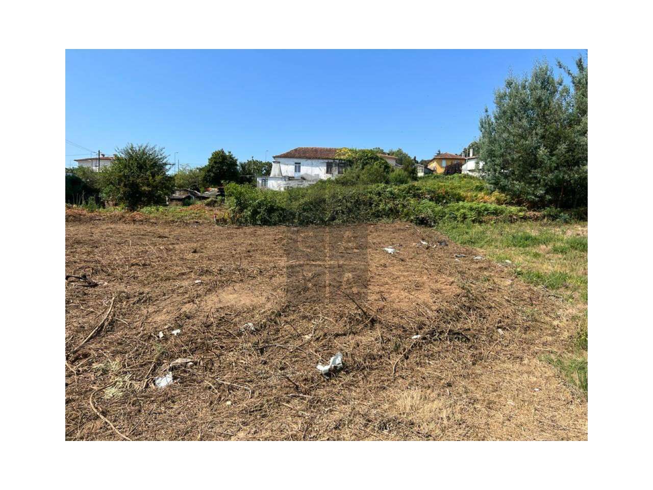 Terreno  Venda em São João da Madeira,São João da Madeira - Grande imagem: 2/14