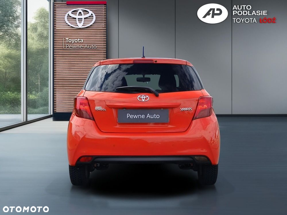 Toyota Yaris - 7