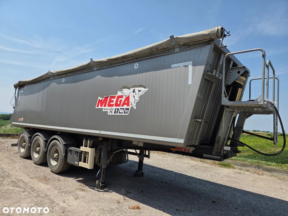 Mega LIGHT - 1