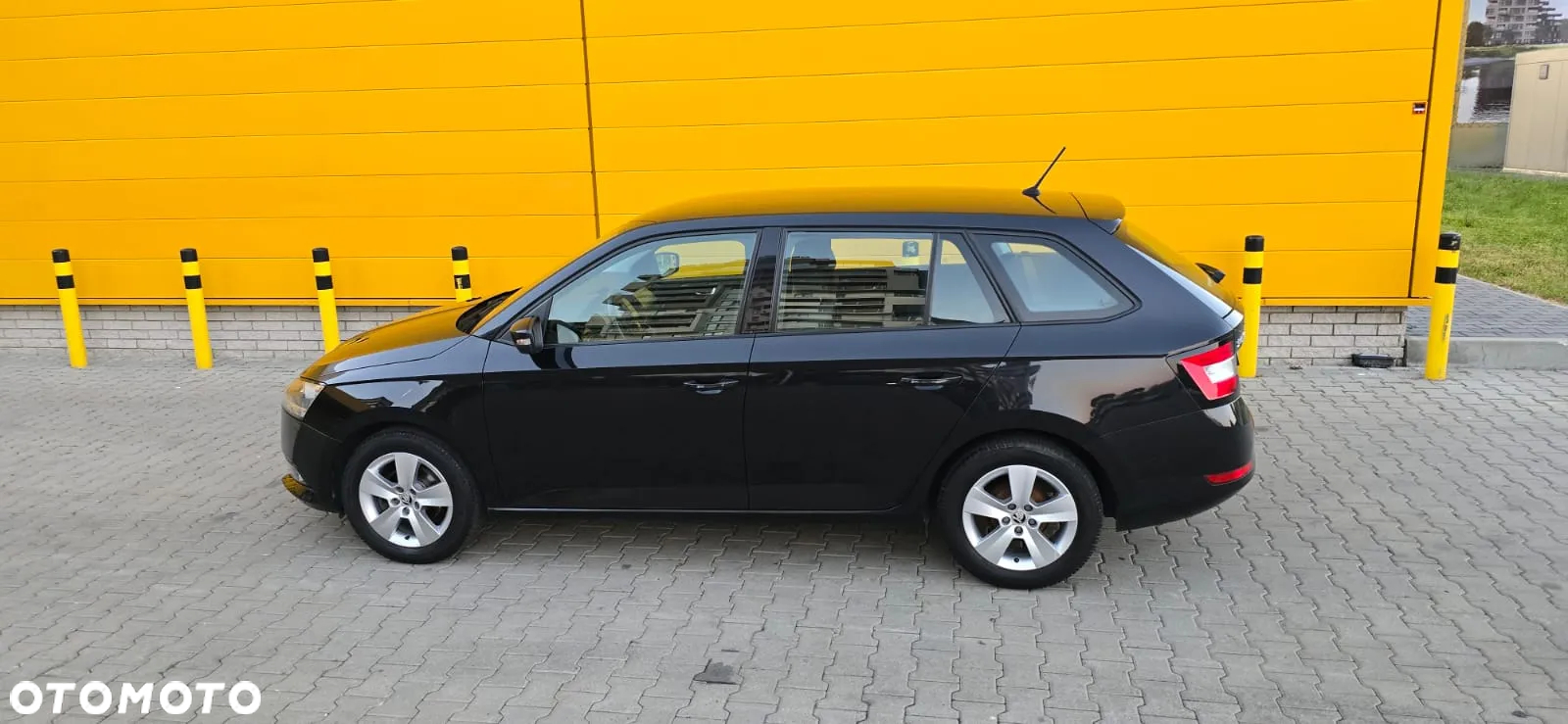 Skoda Fabia 1.0 Ambition - 25