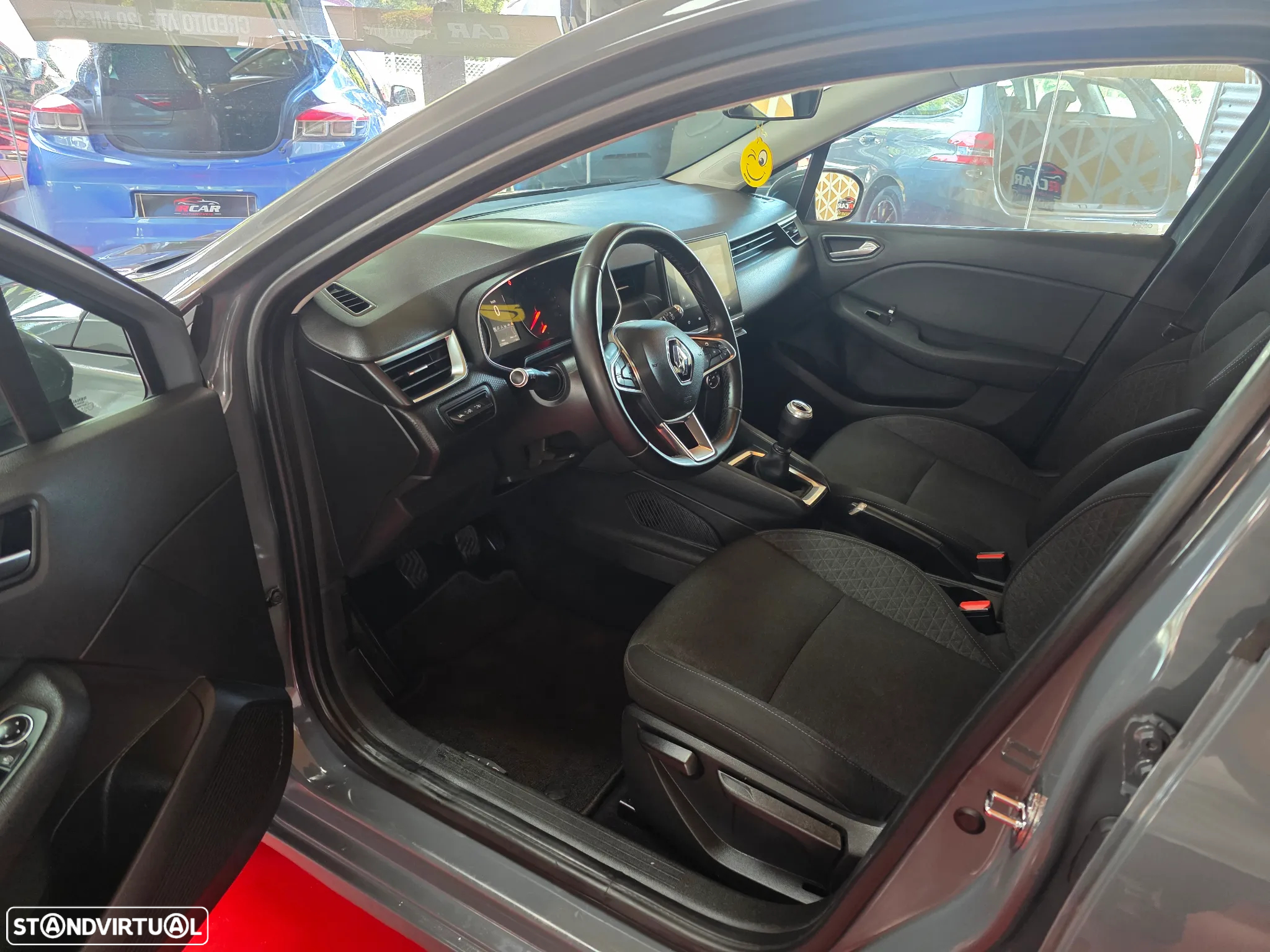 Renault Clio Energy dCi 110 Start & Stop INTENS - 9