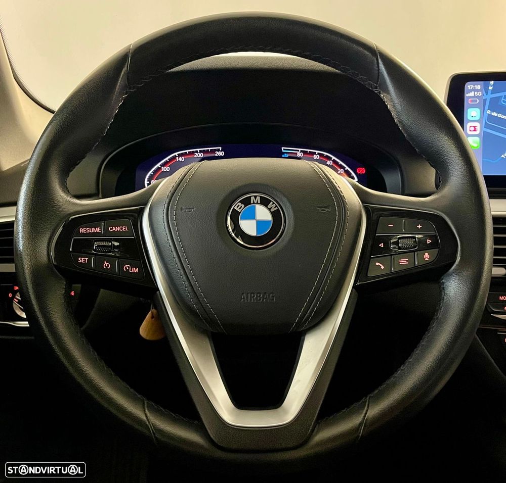 BMW 520 d Auto - 13