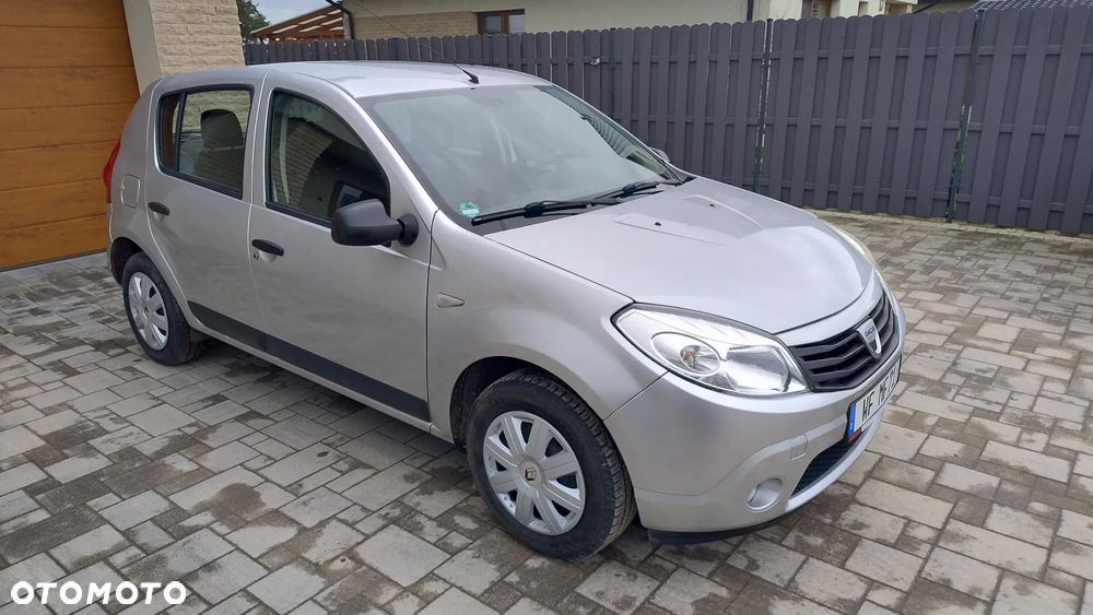 Dacia Sandero 1.2 16V - 11