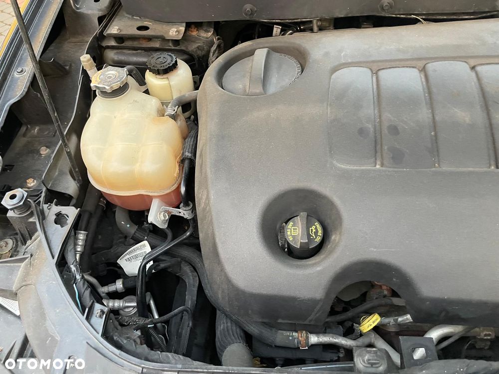 Dodge Journey - 32