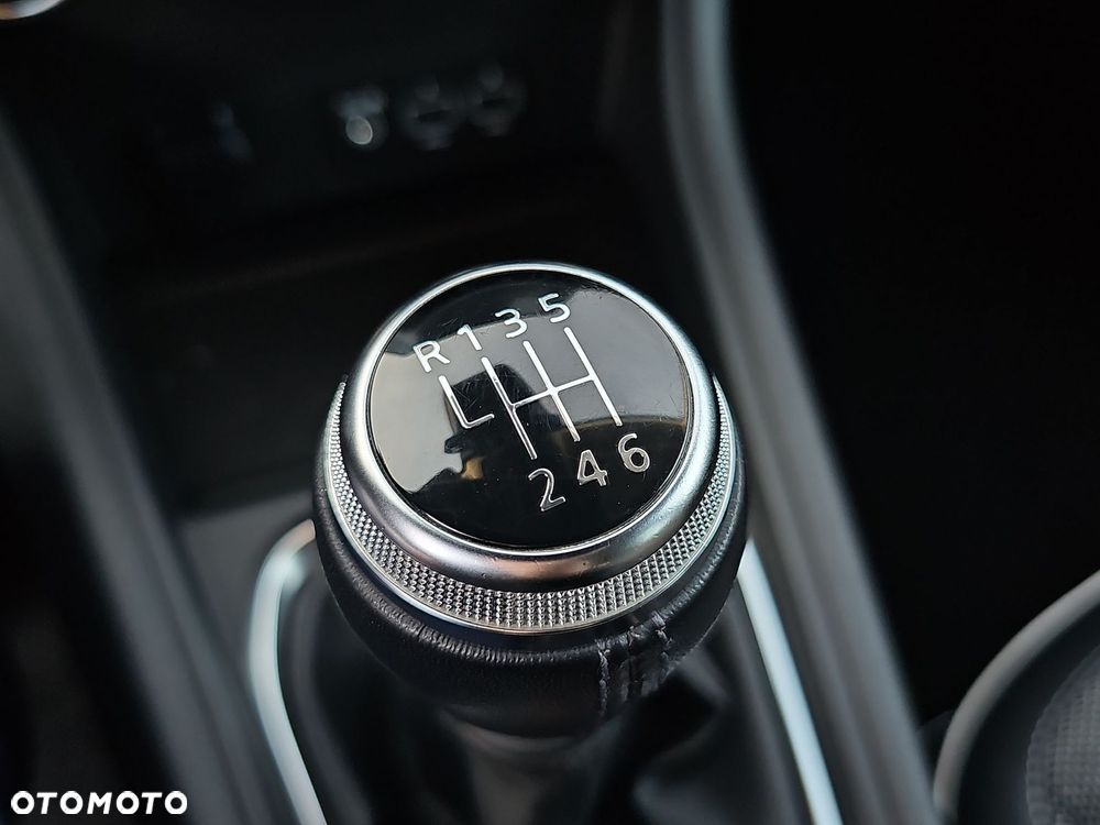 Renault Captur 1.0 TCe Intens - 15