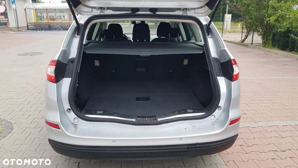 Ford Mondeo 1.5 EcoBoost Edition - 25