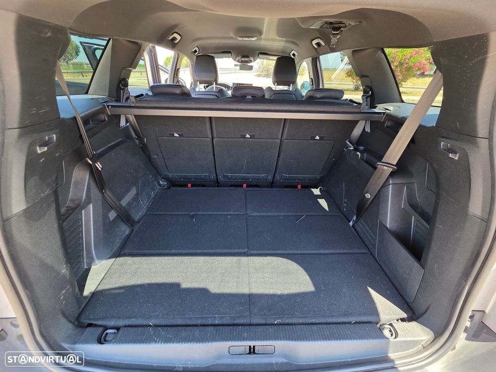 Peugeot 5008 1.5 BlueHDi GT Pack EAT8 - 23