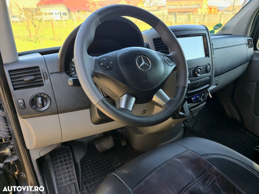 Mercedes-Benz Sprinter - 5