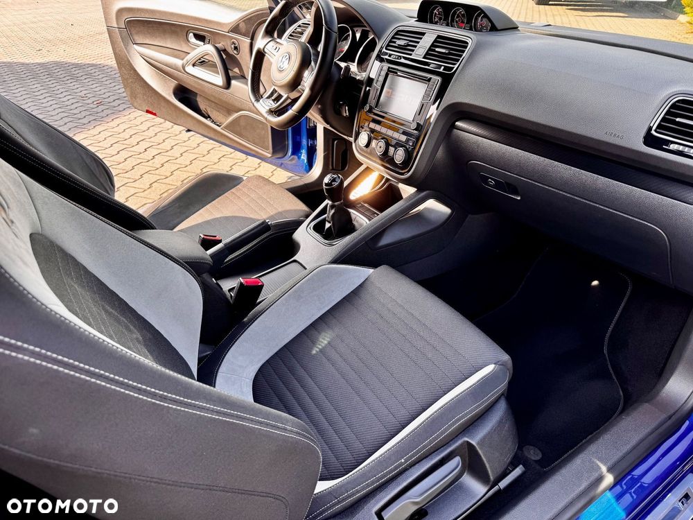 Volkswagen Scirocco 2.0 TSI BMT Perfectline R-Style - 9