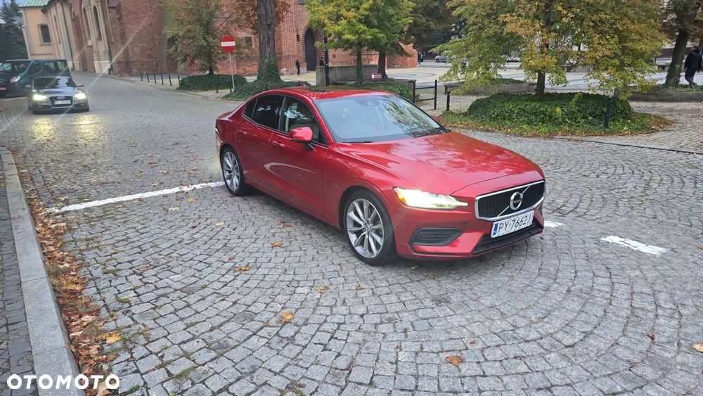 Volvo S60 T5 Momentum Pro - 3