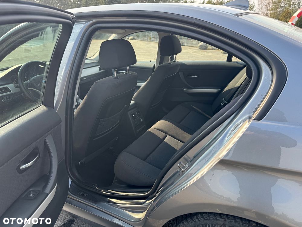BMW Seria 3 - 20