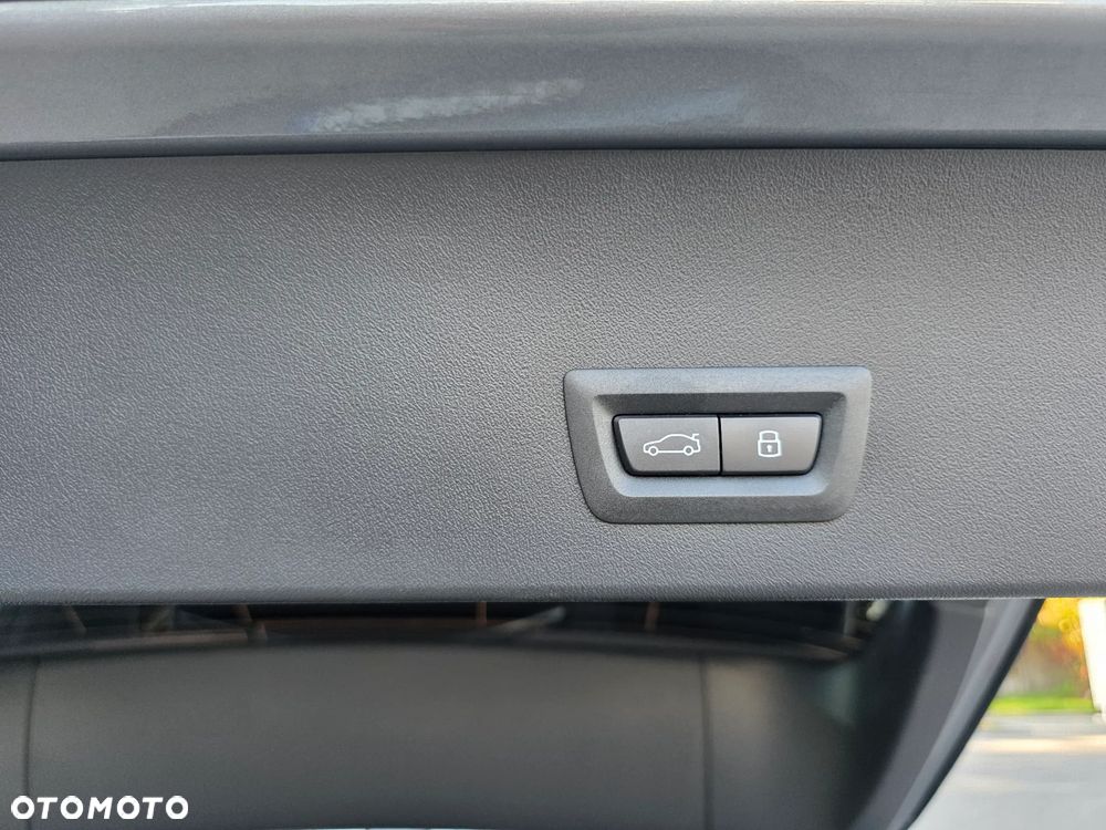 BMW X3 - 32