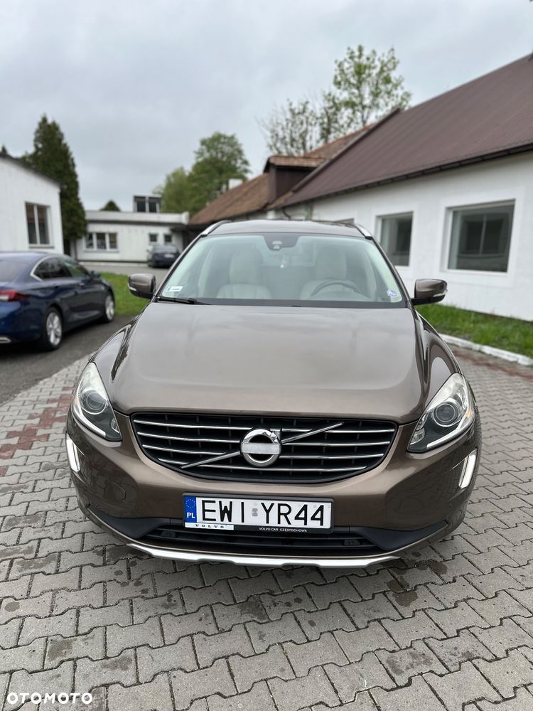 Volvo XC 60 - 2
