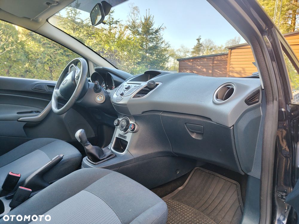 Ford Fiesta 1.25 Titanium EU5 - 3