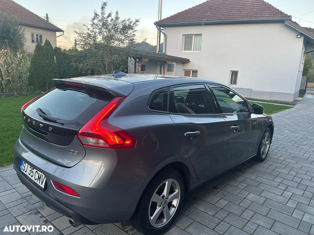 Volvo V40 D3 - 6