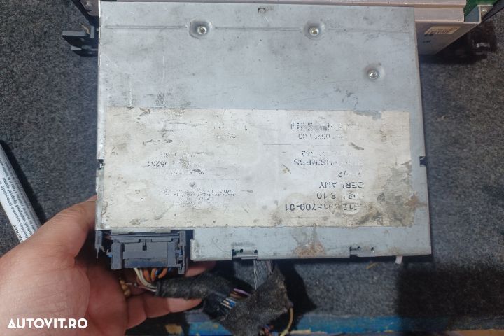 Radiocasetofon BMW Seria 3 E46 [1997 - 2003] Sedan 4-usi 316i MT (105 - 4