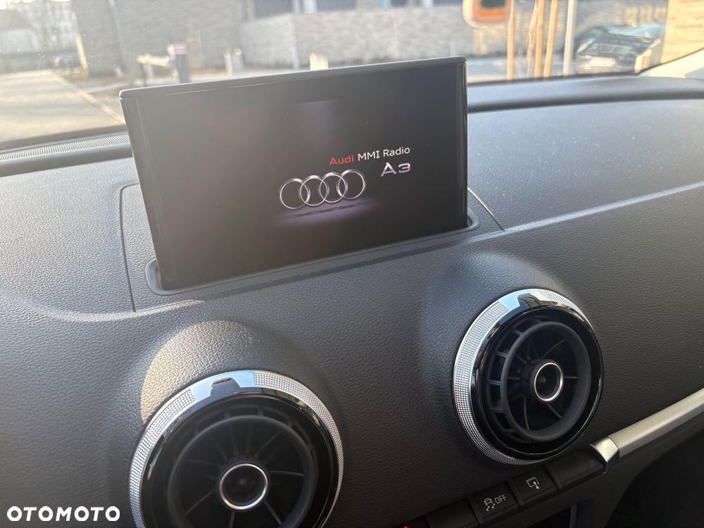 Audi A3 Sportback 1.4 TFSI Ambition - 16