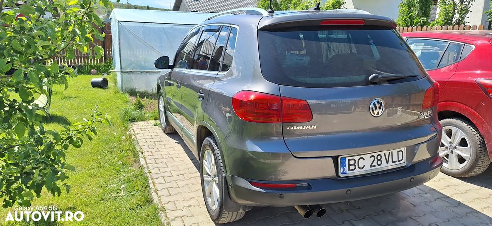 Volkswagen Tiguan 2.0 TDI DPF BlueMotion Technology Freestyle - 9