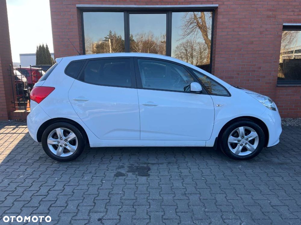 Kia Venga 1.4 CRDi 90 Business Line - 26