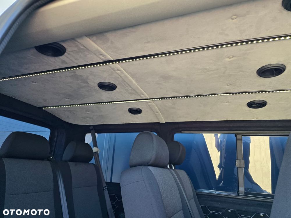 Volkswagen Transporter L1H1 DSG - 13