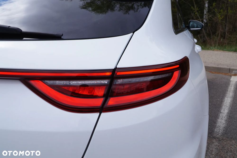 Kia ProCeed 1.5 T-GDI mHEV GT Line DCT - 24