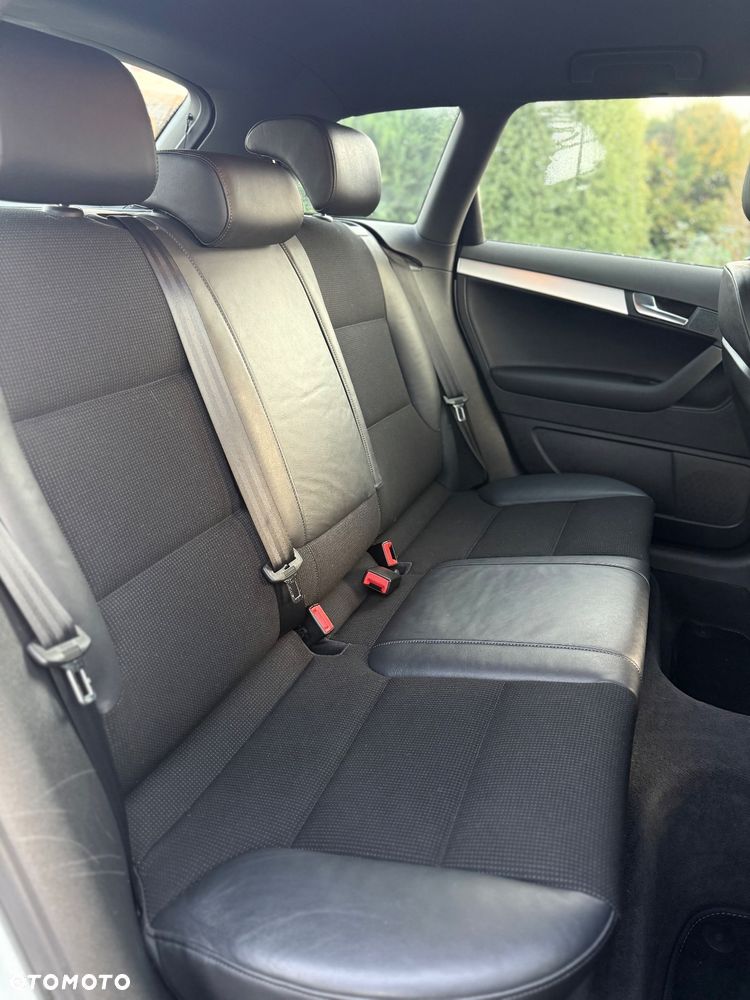 Audi A3 Sportback 1.4 TFSI S line Sportpaket - 13