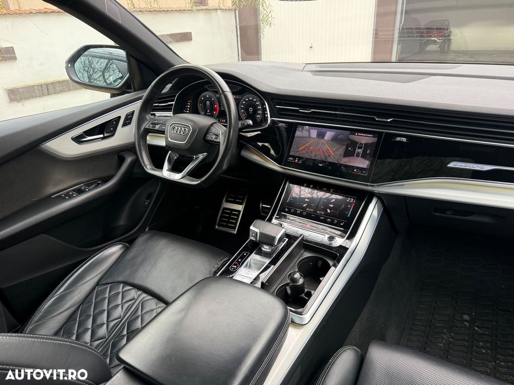 Audi SQ8 TDI quattro tiptronic - 11