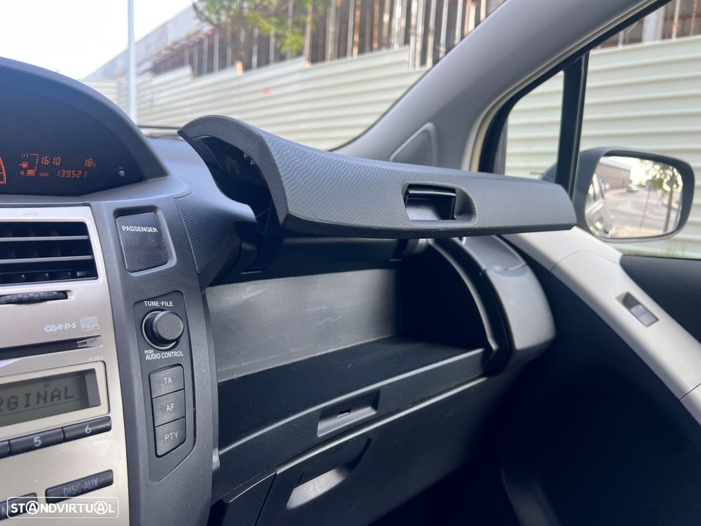 Toyota Yaris 1.0 VVT-i ACtive+AC - 22