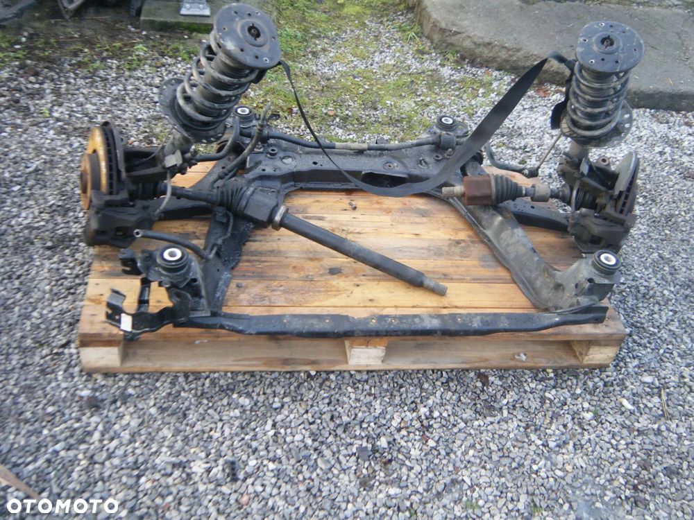 ZWROTNICA AMORTYZATOR WAHACZ PRAWY PRZÓD VOLVO S60 II 10r 2,4 D5 - 1