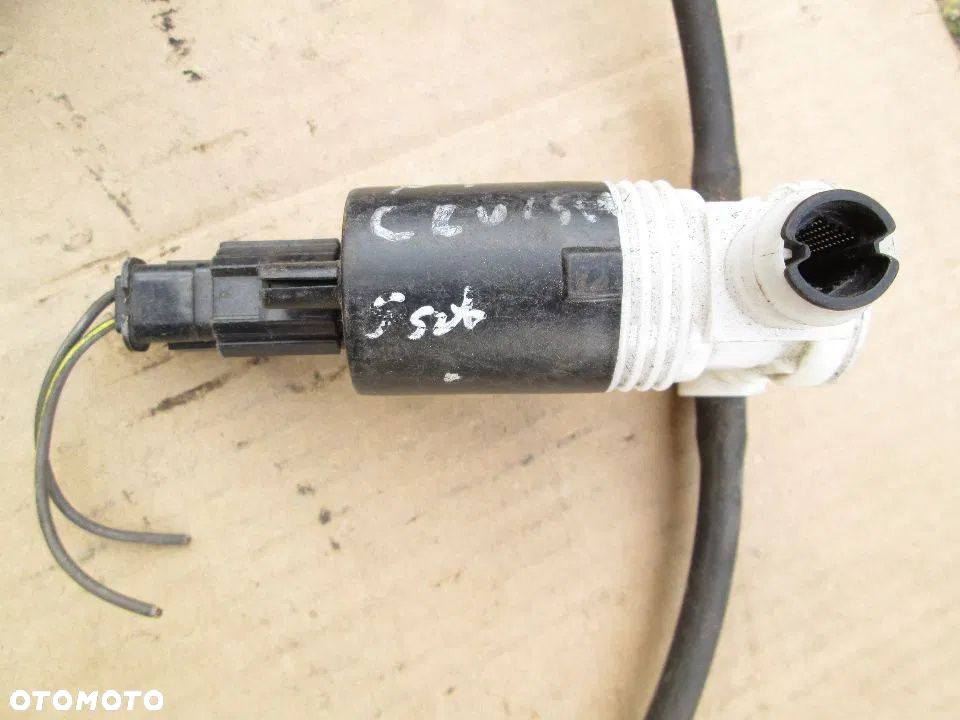 pompka silniczek spryskiwacza jeep cherokee liberty kj chrysler piti - 1