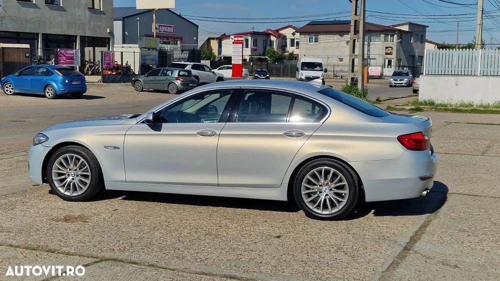 BMW Seria 5 520d - 24
