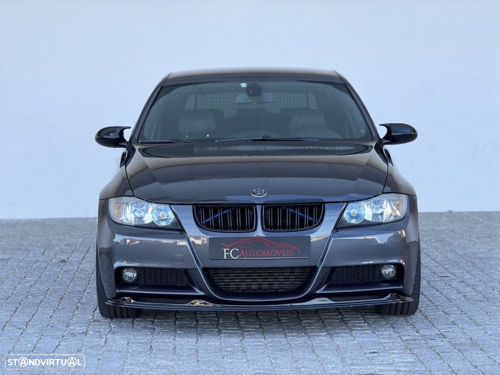 BMW 318 d Pack M - 10