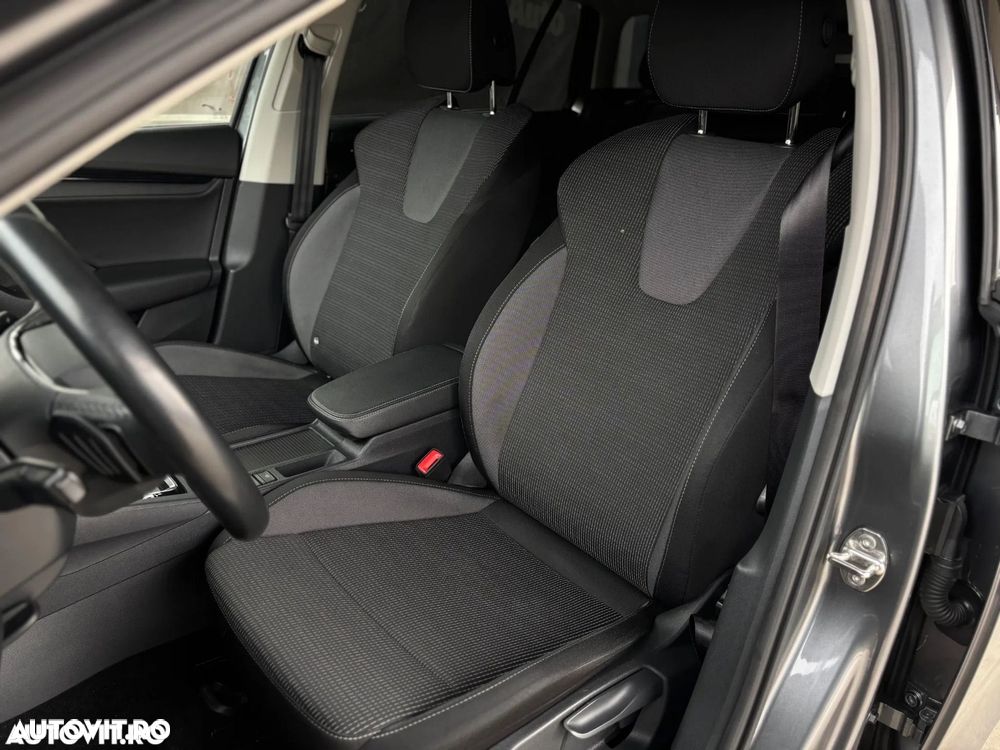 Skoda Octavia 2.0 TDI DSG Style - 7