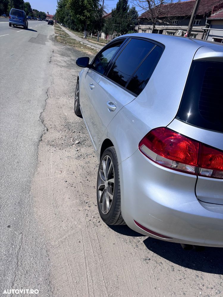 Volkswagen Golf 2.0 TDI Highline - 4