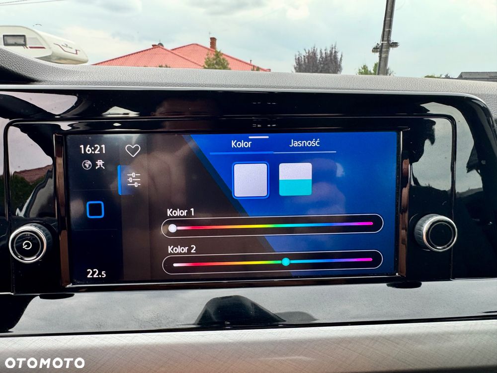 Volkswagen Golf 2.0 TDI Life - 24