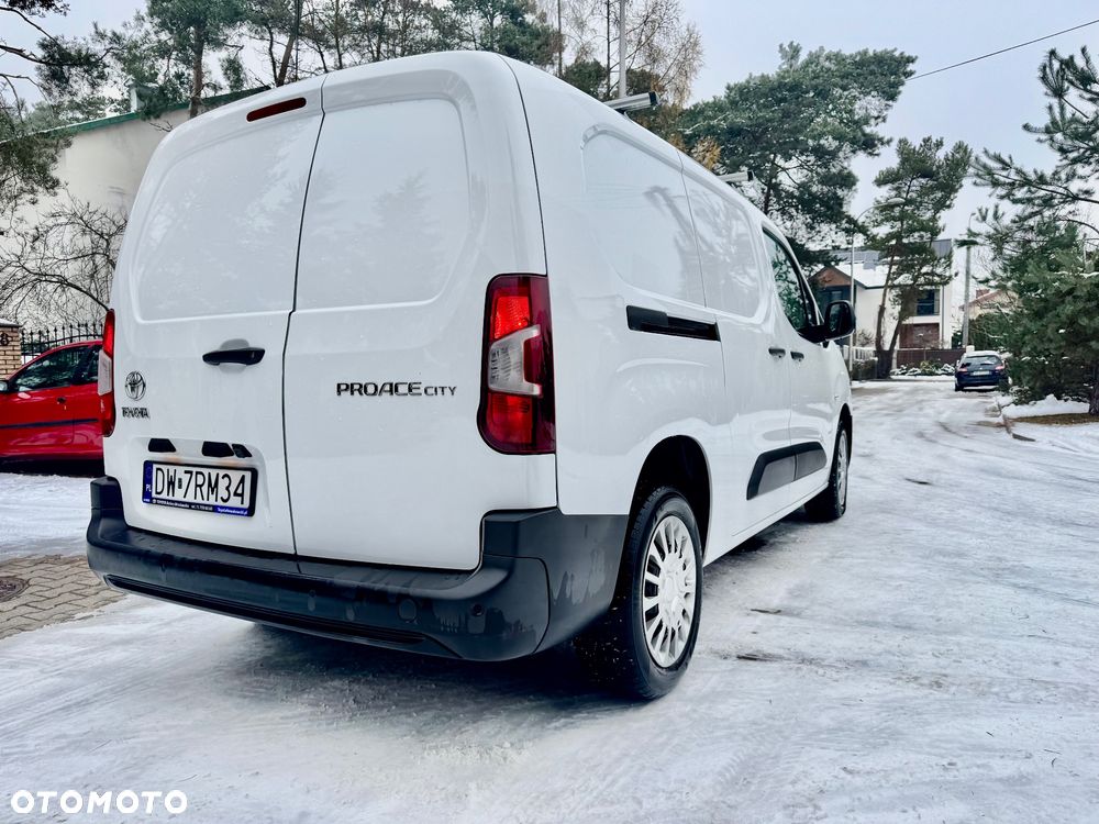 Toyota Proace City - 15