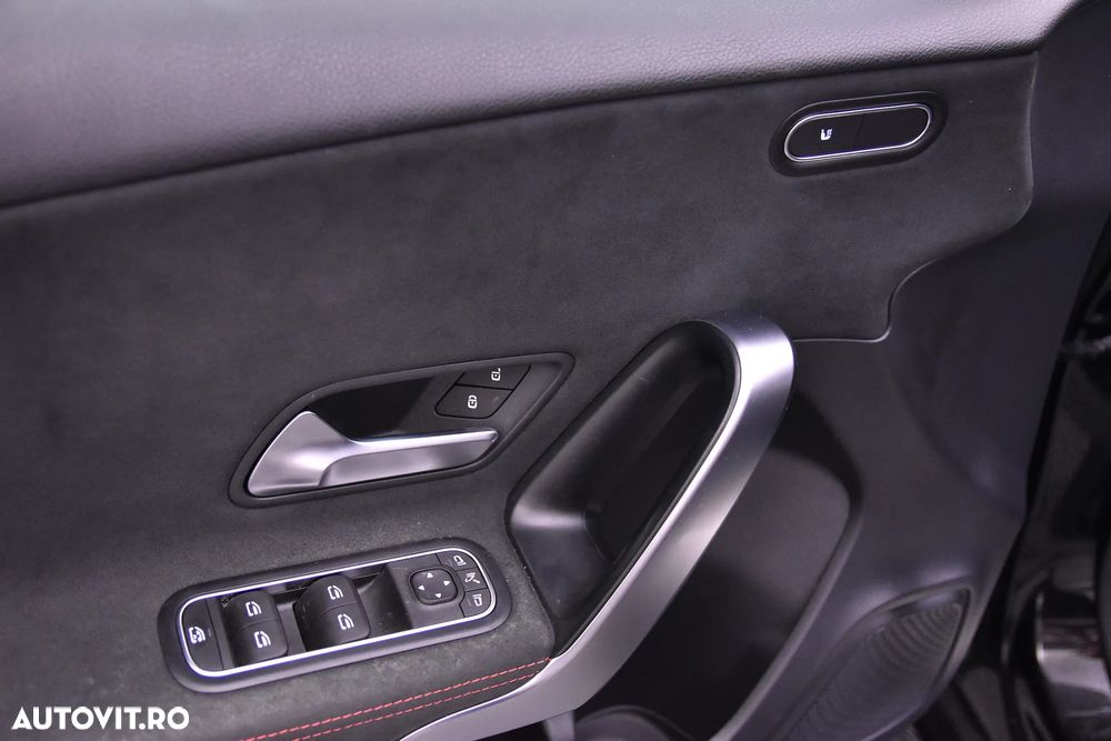 Mercedes-Benz A 180 7G-DCT AMG Line - 14