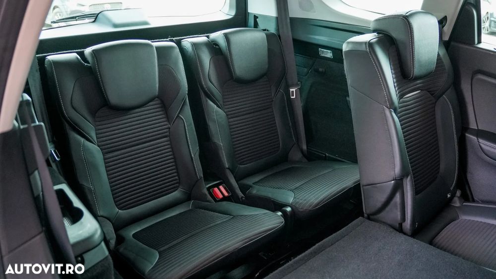 Renault Grand Scenic TCe 140 GPF EDC BLACK EDITION - 28